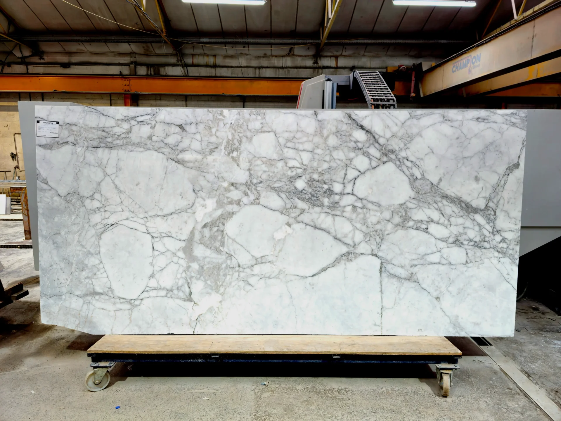 Comparison of marble and granite kitchen worktops, supplied and installed by Traditional Masonry in North Shields, serving North Tyneside and Newcastle.
