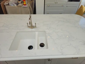 Abrascato white marble4